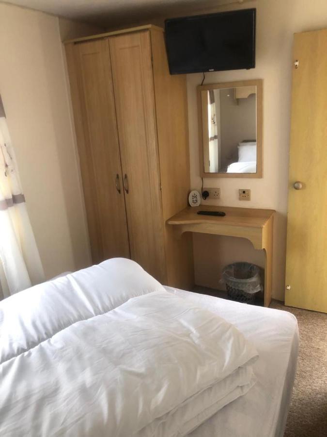 A4 The Chase 6 Berth Pet Friendly Caravan With Decking Ingoldmells Exteriér fotografie